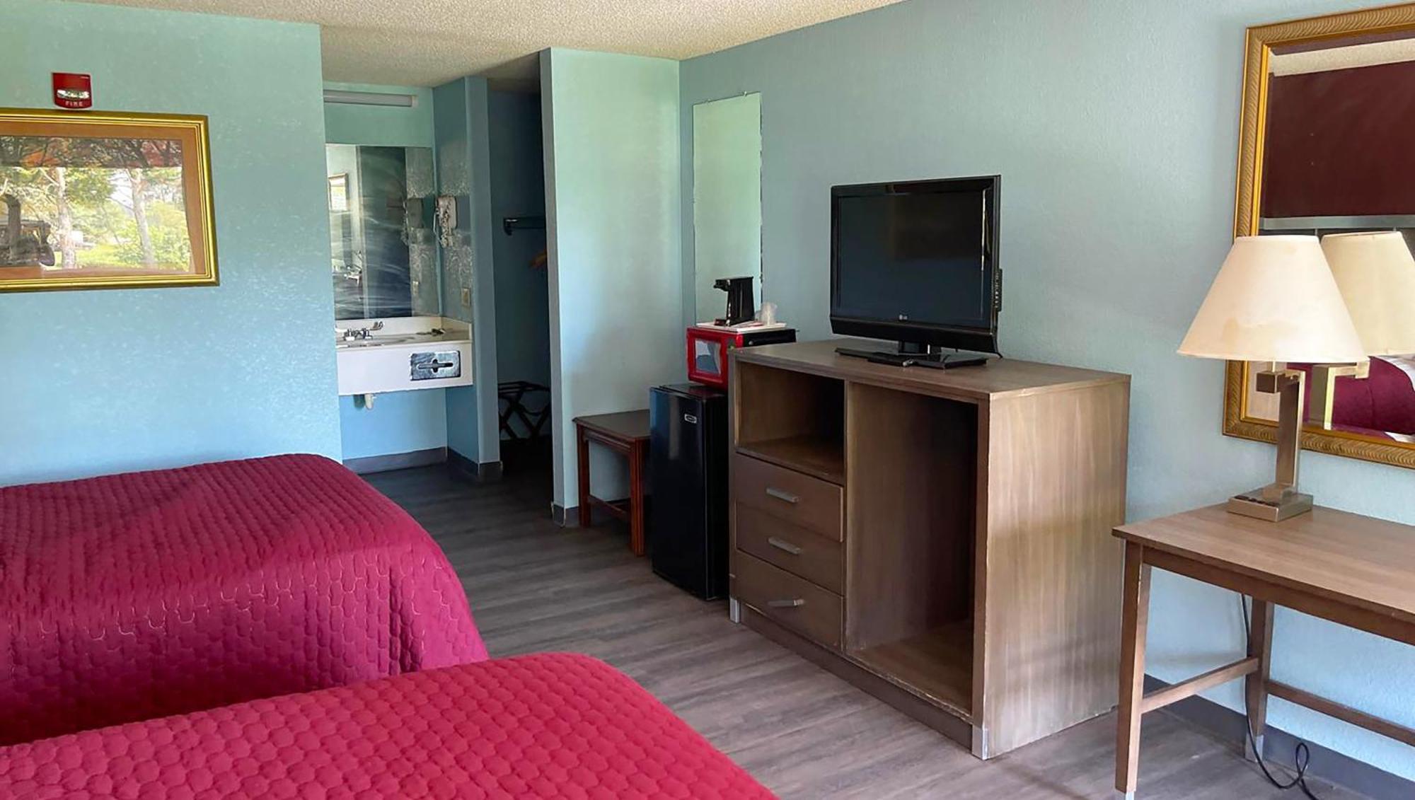 Mayfair Inn Williamston Εξωτερικό φωτογραφία